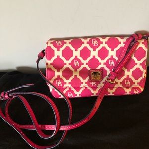 Dooney & Bourke hot pink crossbody bag